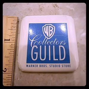 WB Collectors Guild Pin